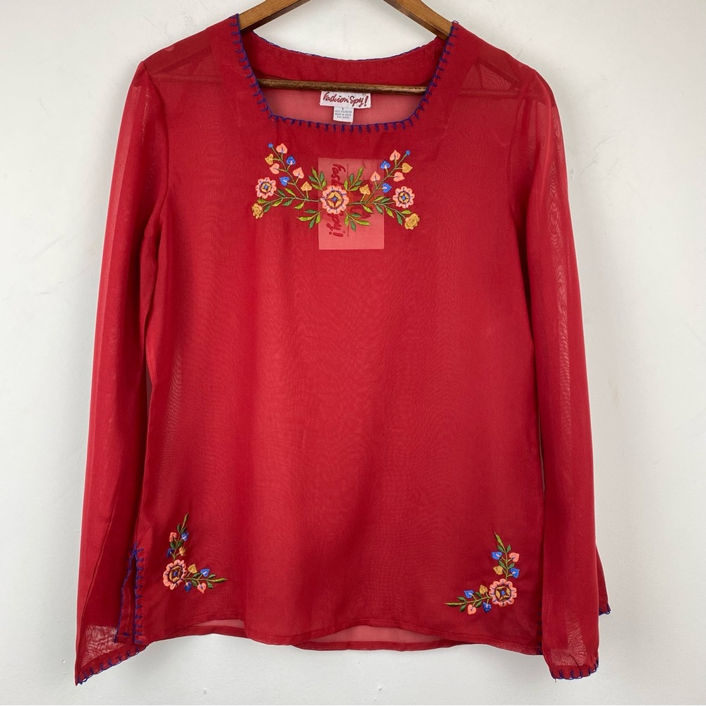 Vintage Fashion Spy Small Large Women’s Red Floral Embroidered Long Sleeve Top
